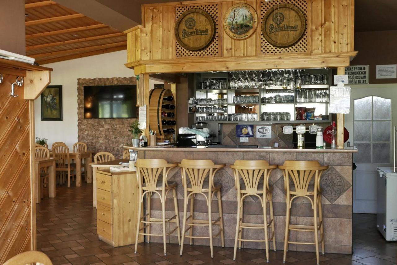 Hotel-Restaurant U Švábků Tachov  Exterior foto